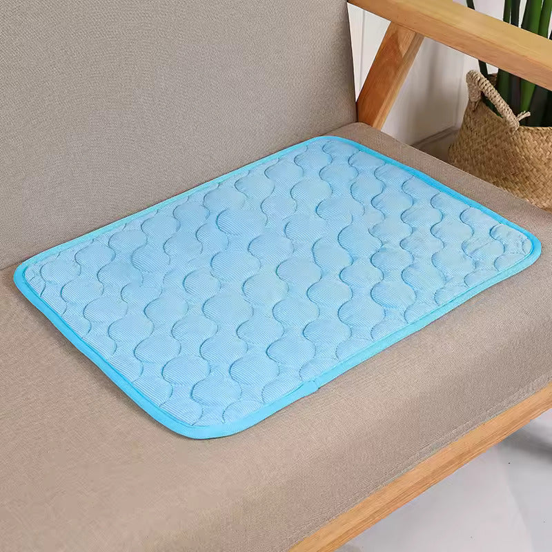 DreamChill™ Cooling Dog Mat